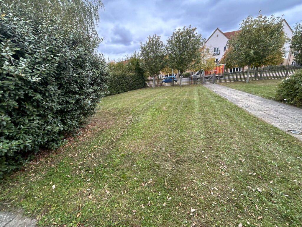 front garden grass mowing by glover group