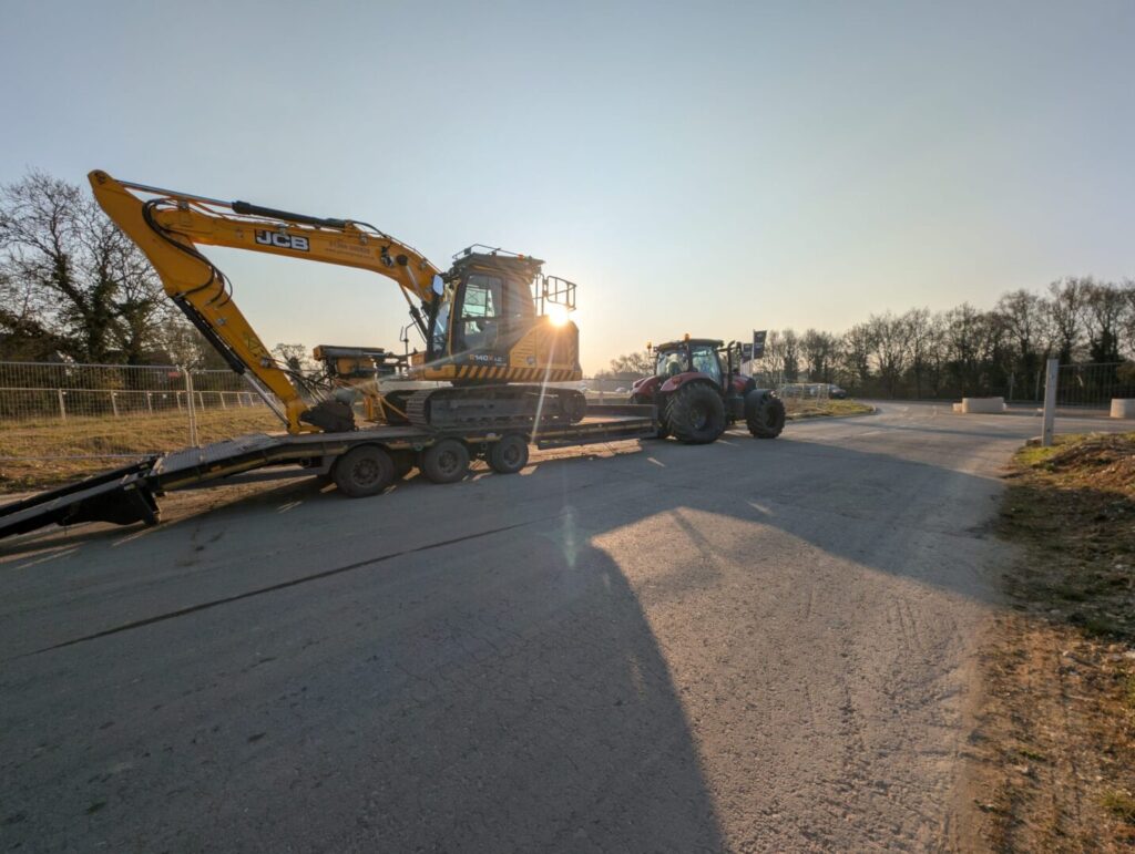full commercial tree removal service machinery